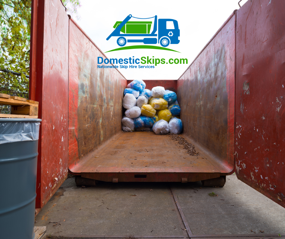 40-yard roll on roll off skip delivery in London, Edinburgh, Glasgow, Manchester, Milton Keynes, South Wales, and Nottingham, click here for 40yd skip prices and book a 40 yard roro skip online
